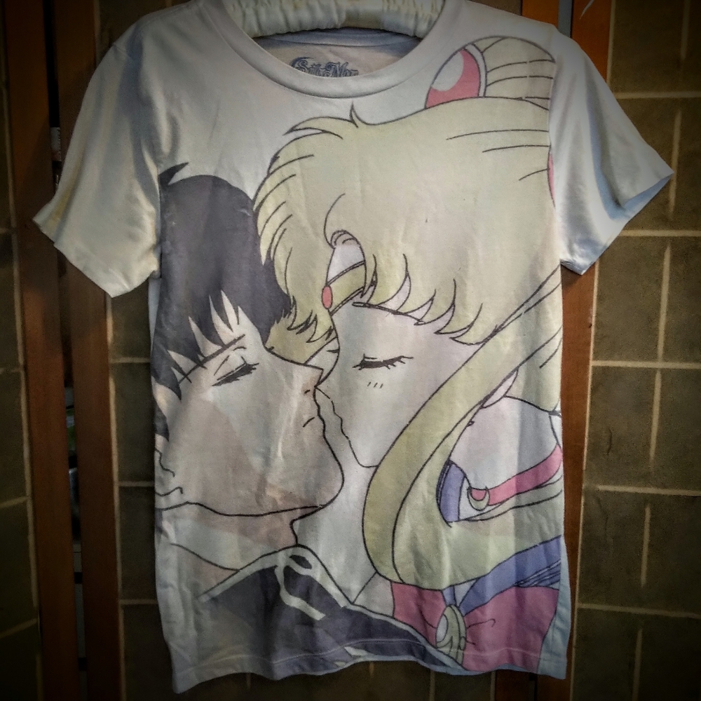 Sailor moon tee